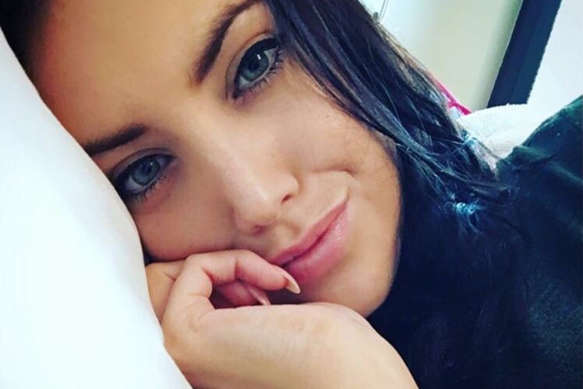 Jovem faz texto emocionante para o marido antes de morrer 