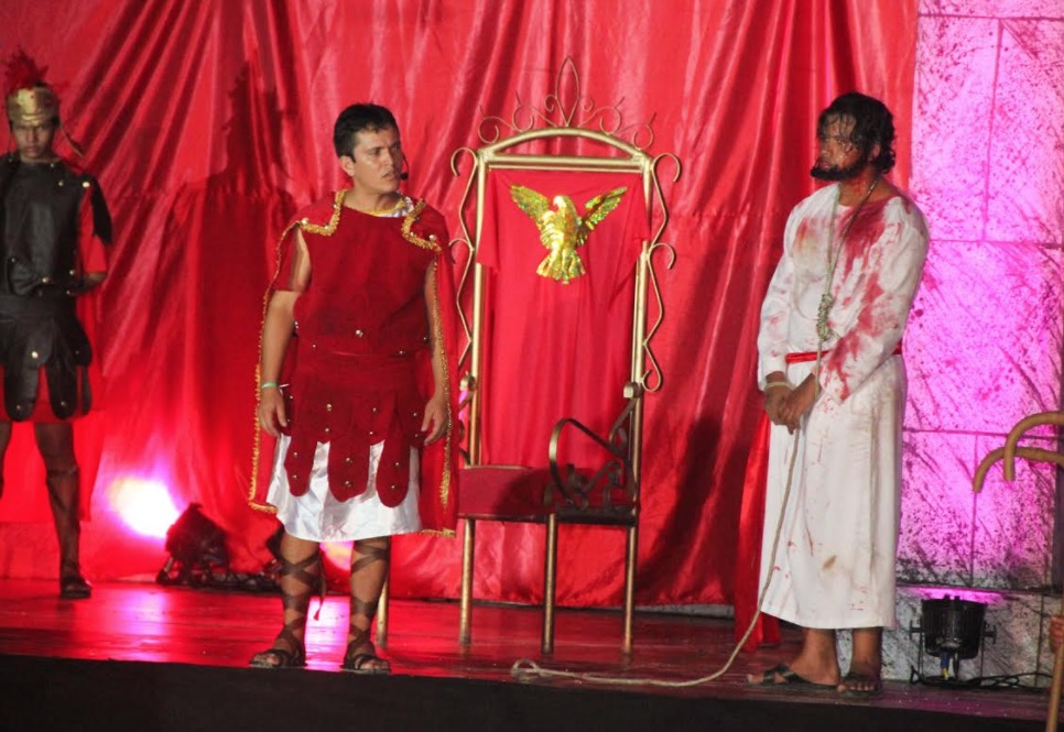 Grupo A Paixão de Cristo lança o maior espetáculo a céu aberto da zona leste