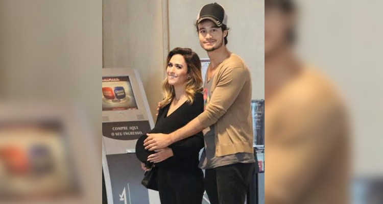 Tatá Werneck imita “grávida de Taubaté” ao ser flagrada com Tiago Iorc