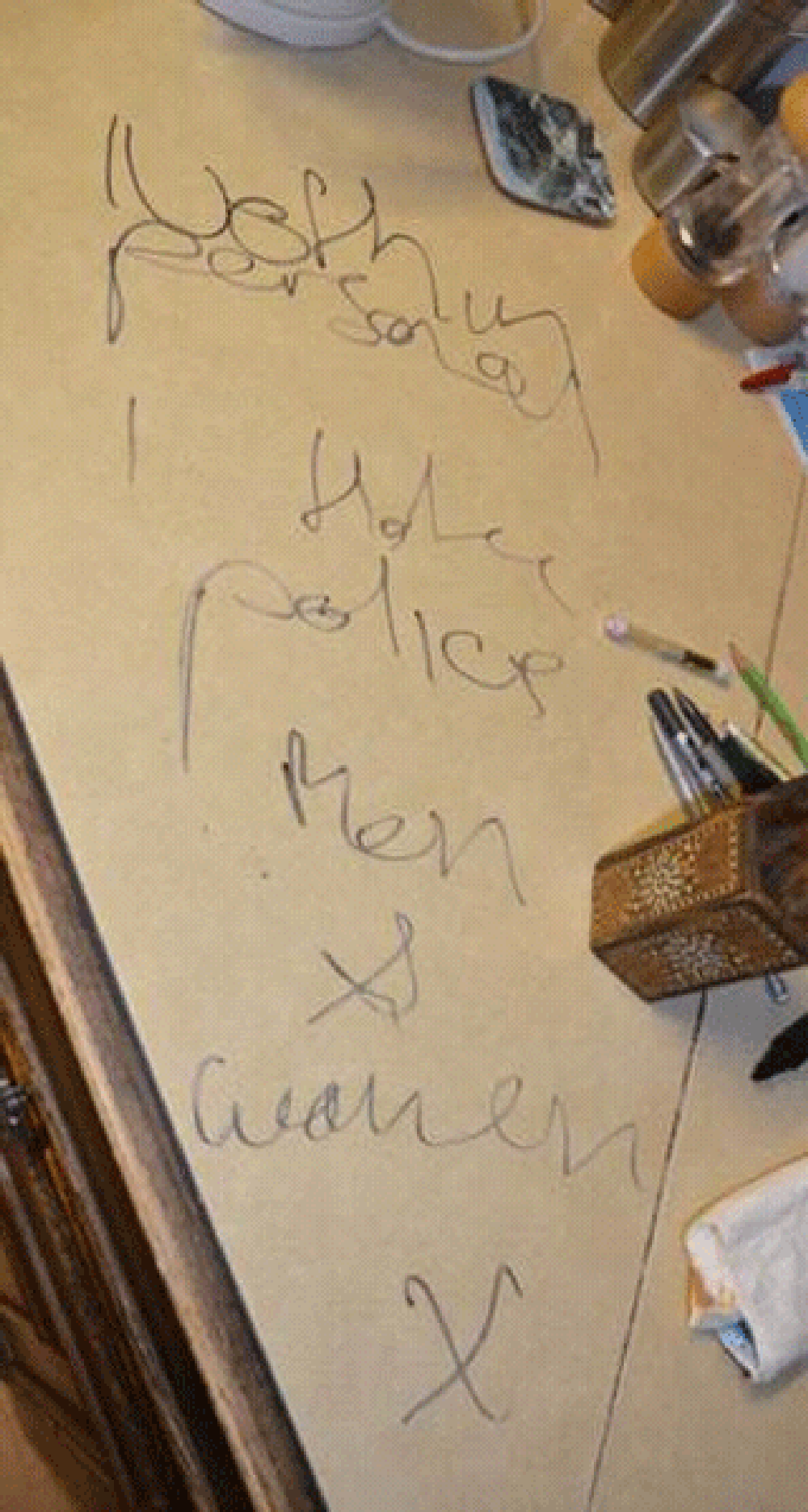 Assaltante que deixa bilhete para vítimas de furto na Inglaterra, é brasileiro