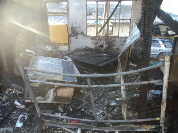 Após se negar a fazer sexo, jovem tem 80% do corpo queimado por companheiro 