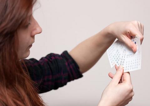 Raiz de planta amazônica pode ajudar a regular menstruação  