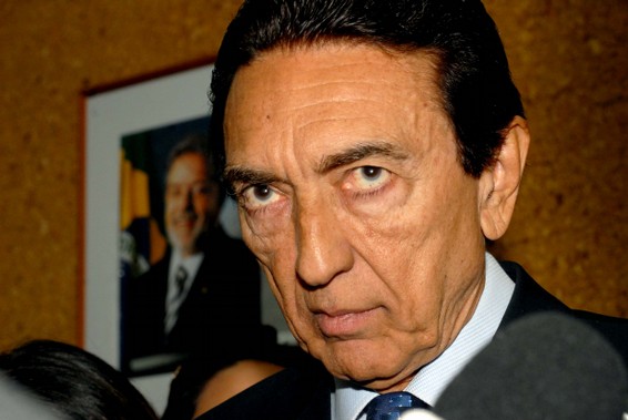 Novo presidente da CCJ Edison Lobão é investigado pela Lava Jato 