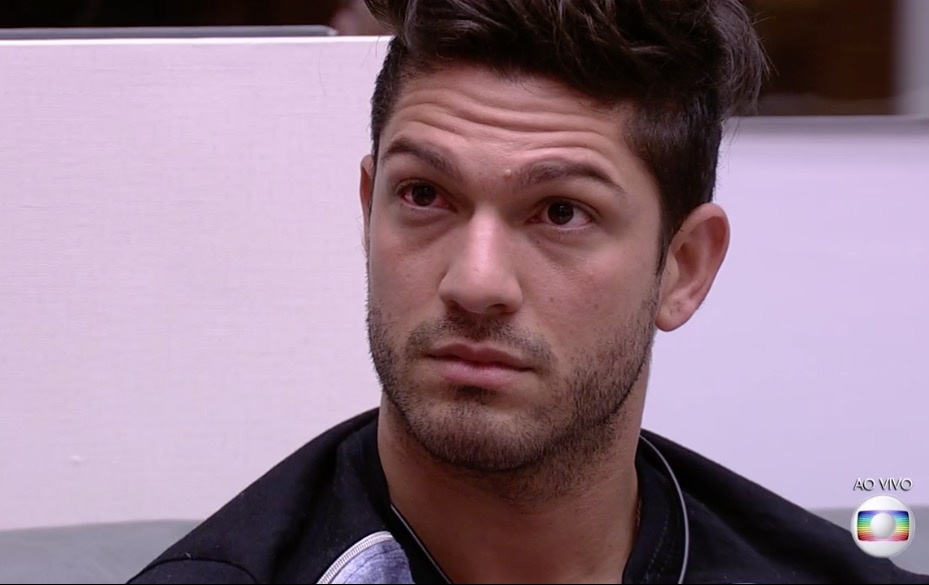 BBB 17: Após se vangloriar com poder do voto, Luiz Felipe vai para o paredão e vira meme
