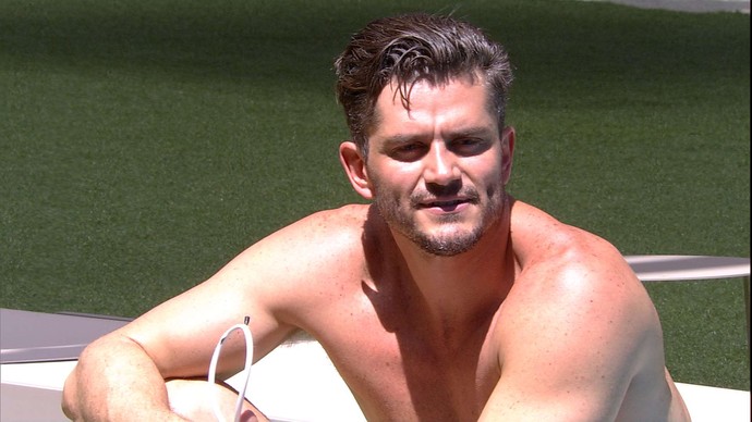 BBB 17: Antes e depois de Marcos impressiona. Veja fotos