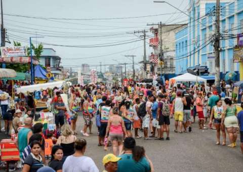Em Manaus, quase 100% dos blocos e bandas de carnaval cumprem Lei de Limpeza 