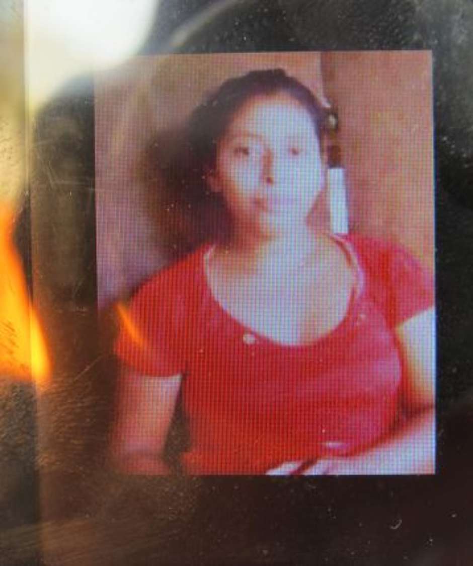 Mulher morre após ser atirada no fogo durante culto da Assembleia de Deus