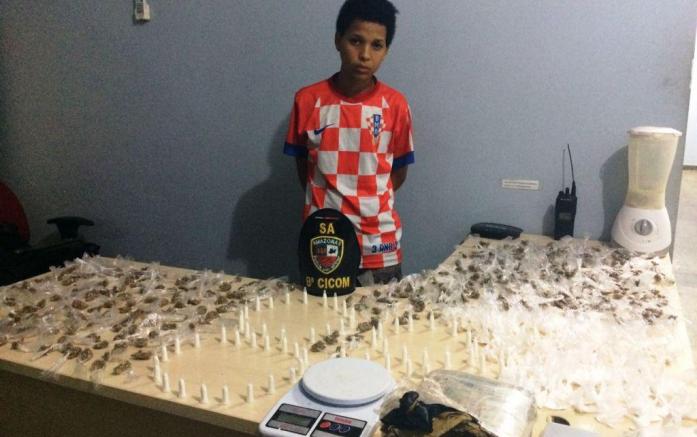 Homem é preso em laboratório de drogas na Compensa  