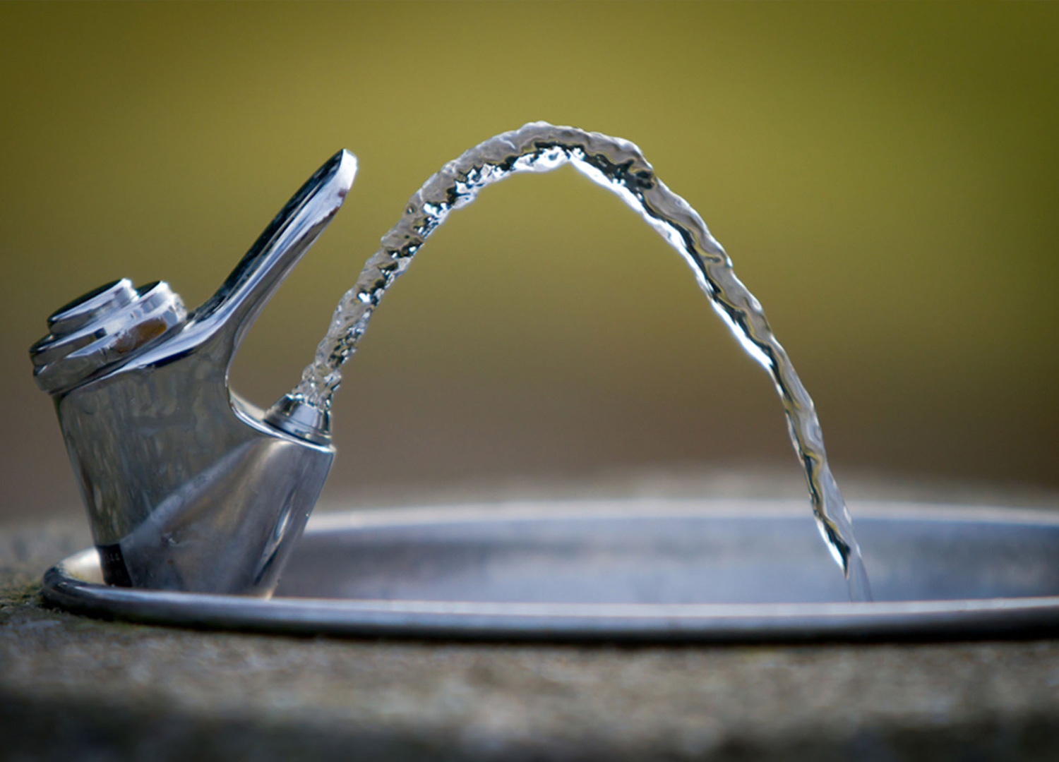 Em Manaus, escolas são alertadas sobre cuidados com água de bebedouros 