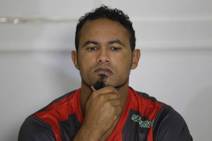 Bruno se compara a Edmundo durante entrevista coletiva pelo Boa Esporte