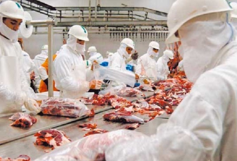 Polícia Federal prende executivos das gigantes do setor de carnes JBS e BRF 