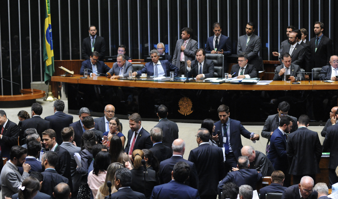 Saiba como os deputados amazonenses votaram no Projeto de Lei da Terceirização