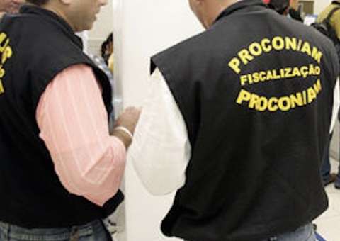 Procon identifica descumprimento da ‘Lei das Filas’ durante fiscalização em bancos de Manaus  