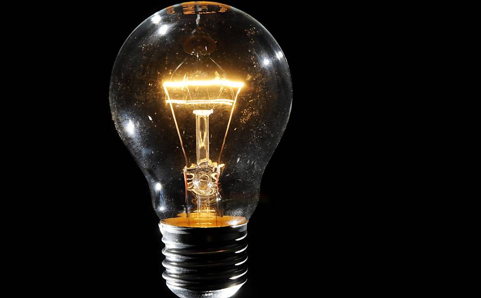 Aneel manda Amazonas Distribuidora  a descontar 5,05% na fatura de luz