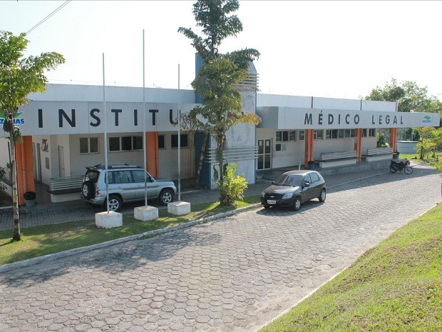 Dupla misteriosa invade casa e executa cabeleireiro em Manaus