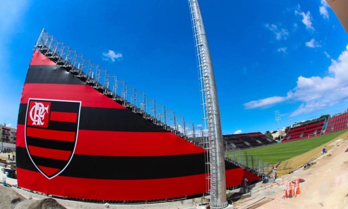 Torcida do Fla vibra com nova casa, confira