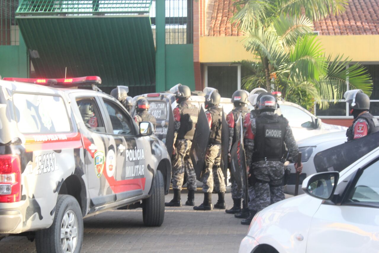 Choque e Direitos Humanos entram na UPP após IML confirmar morte de 4 detentos