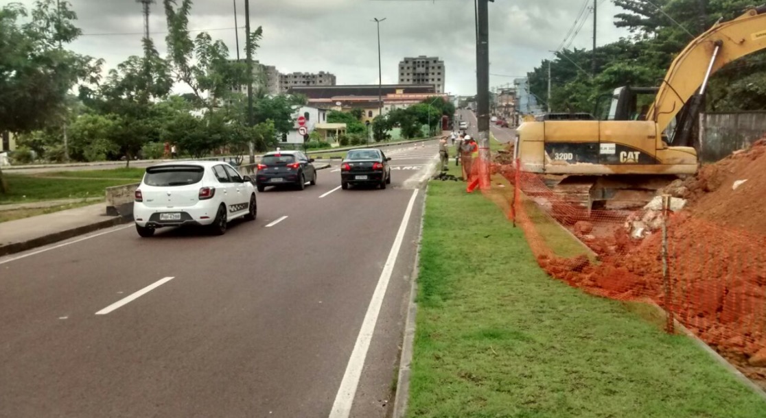 Avenida Lóris Cordovil é interditada para obras emergenciais em Manaus 