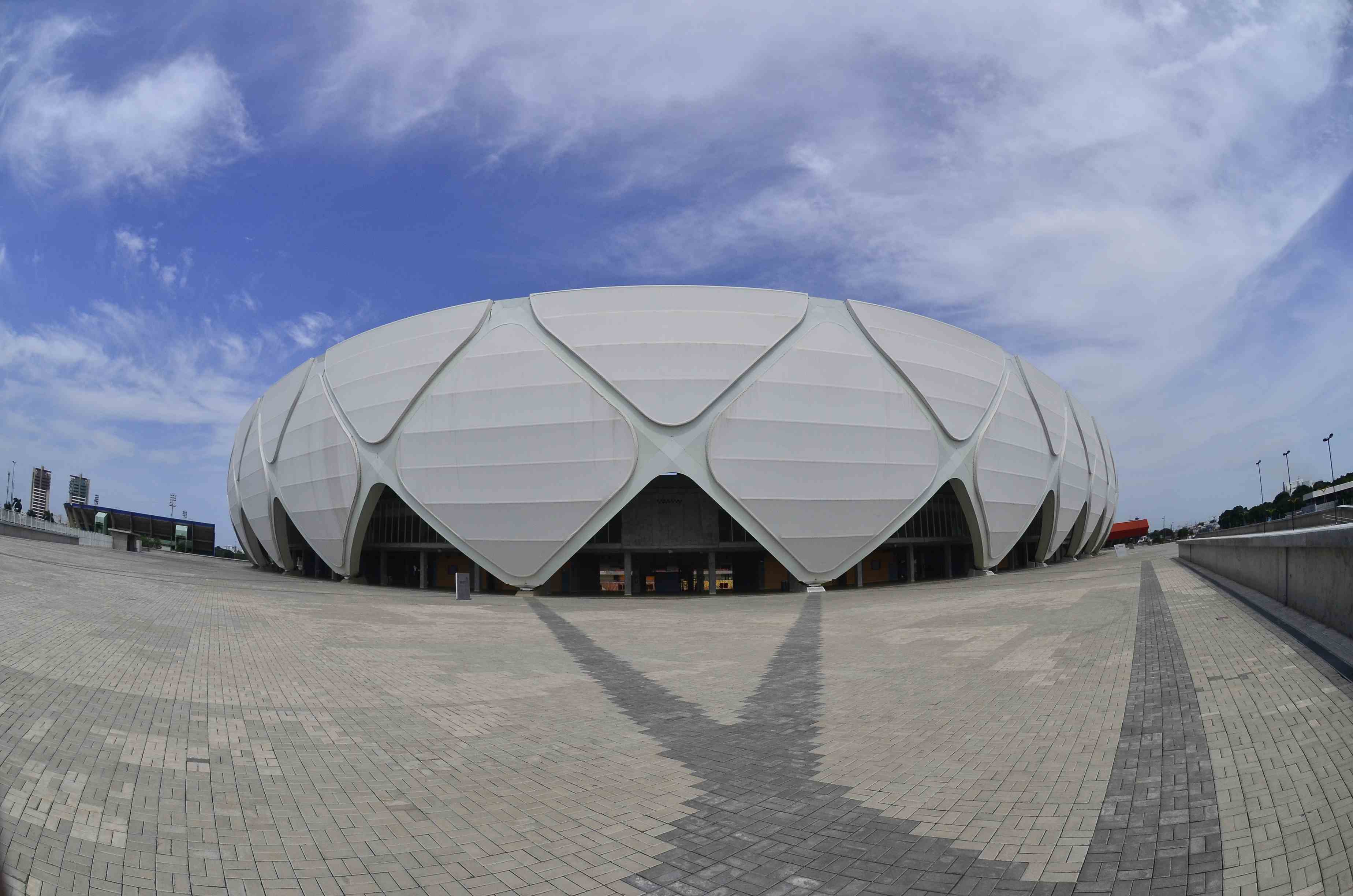 Fast e Rio Negro se enfrentam na Arena da Amazônia neste sábado
