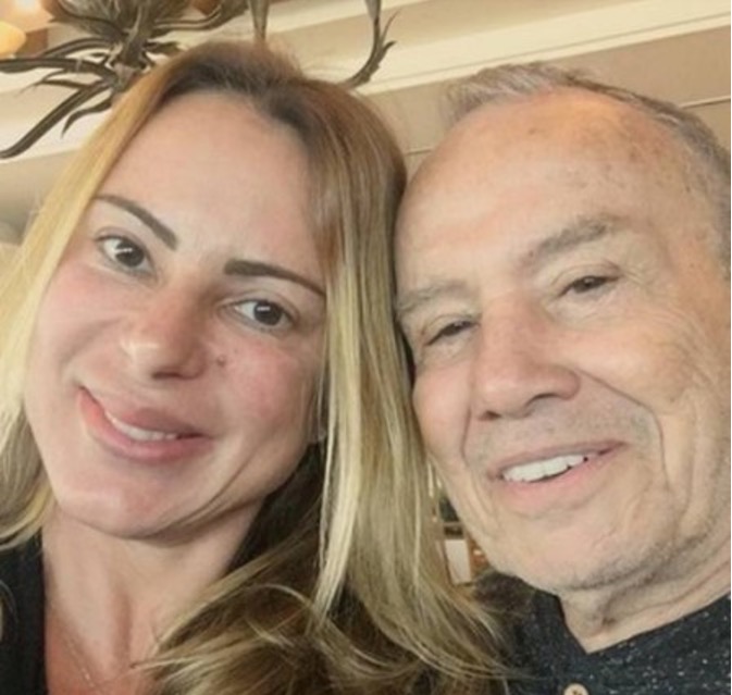 Mulher de Stênio Garcia deve deixar UTI nesta terça