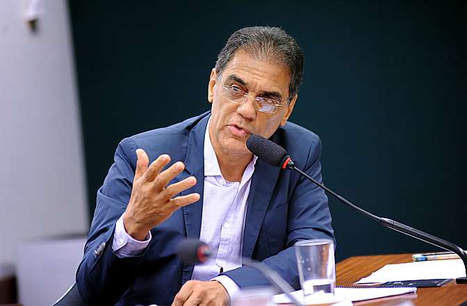 Justiça de Amazonas afasta Dissica Tomaz da presidência da FAF  