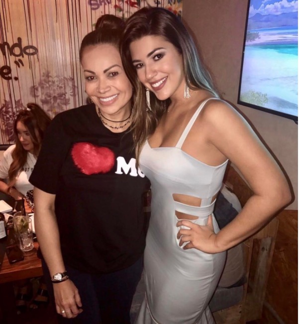 Solange Almeida encontra ex-BBB Vivian e se derrete pela manauara 