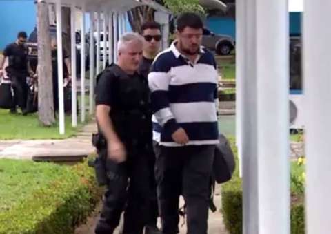 Mouhamad Moustafa cochila durante depoimento de testemunhas de acusação da 'Maus Caminhos'