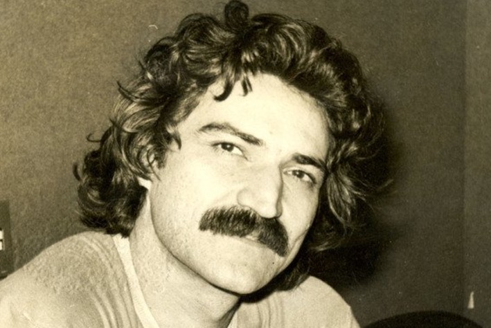  Cantor e compositor Belchior morre aos 70 anos no RS