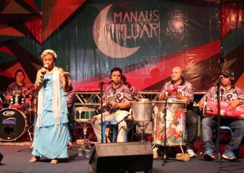 Manaus ao Luar 2017 traz aulão de dança, show musical e concurso de frases