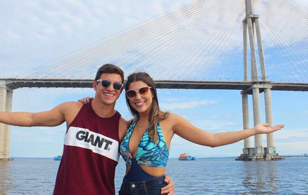 Ex-bbb Manoel avalia relação com Vivian após viagem a Manaus