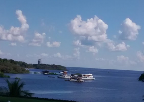 Empresário fica gravemente ferido após a colisão entre lancha e jet ski em Manaus