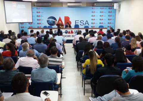 Em Manaus, OAB-AM prorrogada inscrições para especialização em Direito 