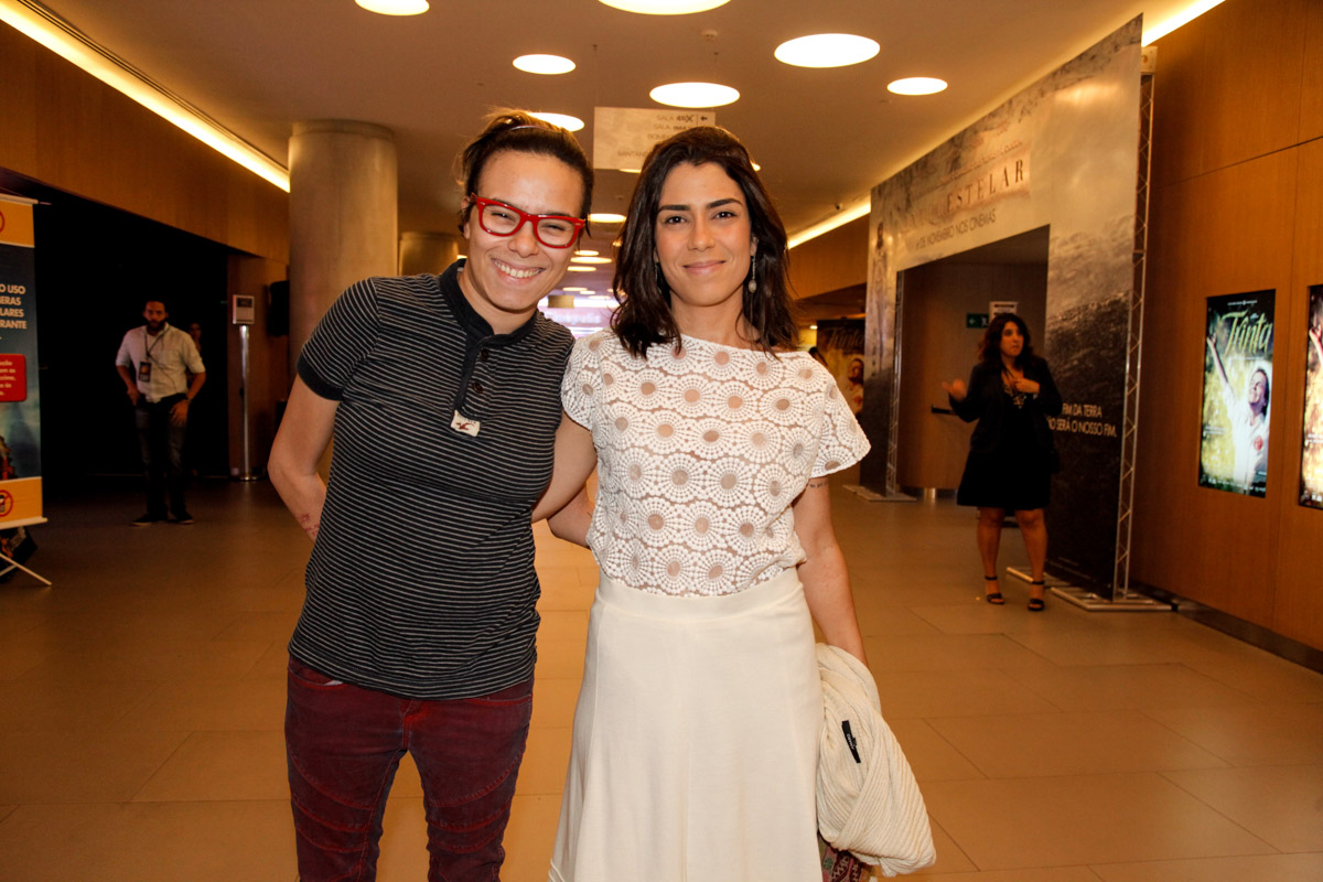 Maria Gadú se casa com pernambucana em cerimônia discreta; Veja fotos