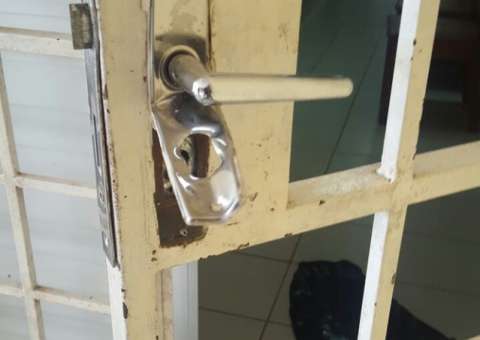 Adolescentes são detidos após invadirem e roubarem computadores de cartório no AM