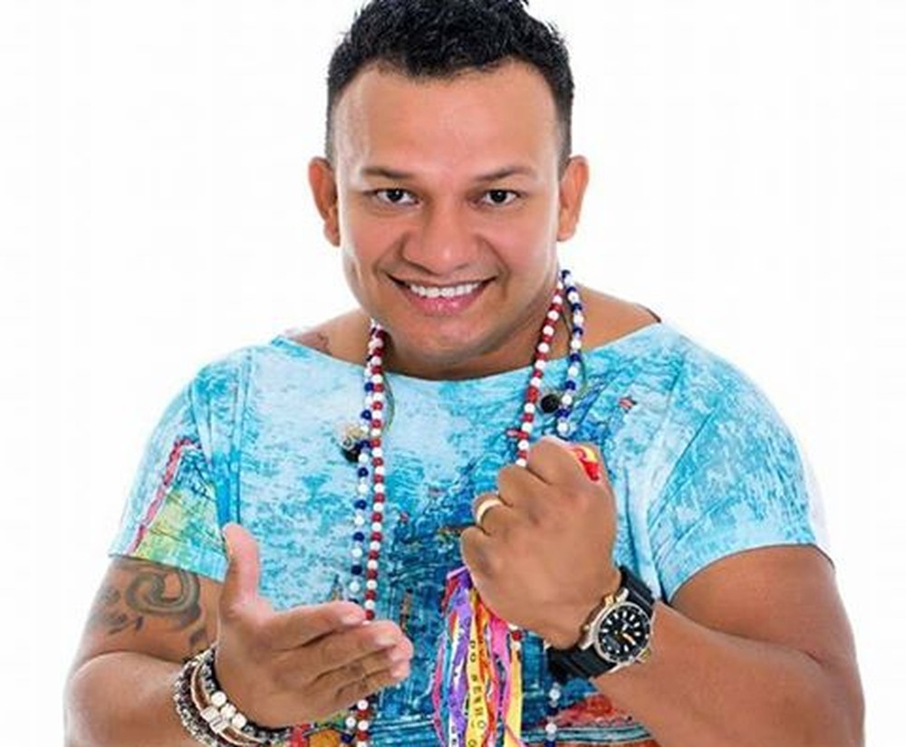 Corpo de cantor Júnior é exumado em Manaus