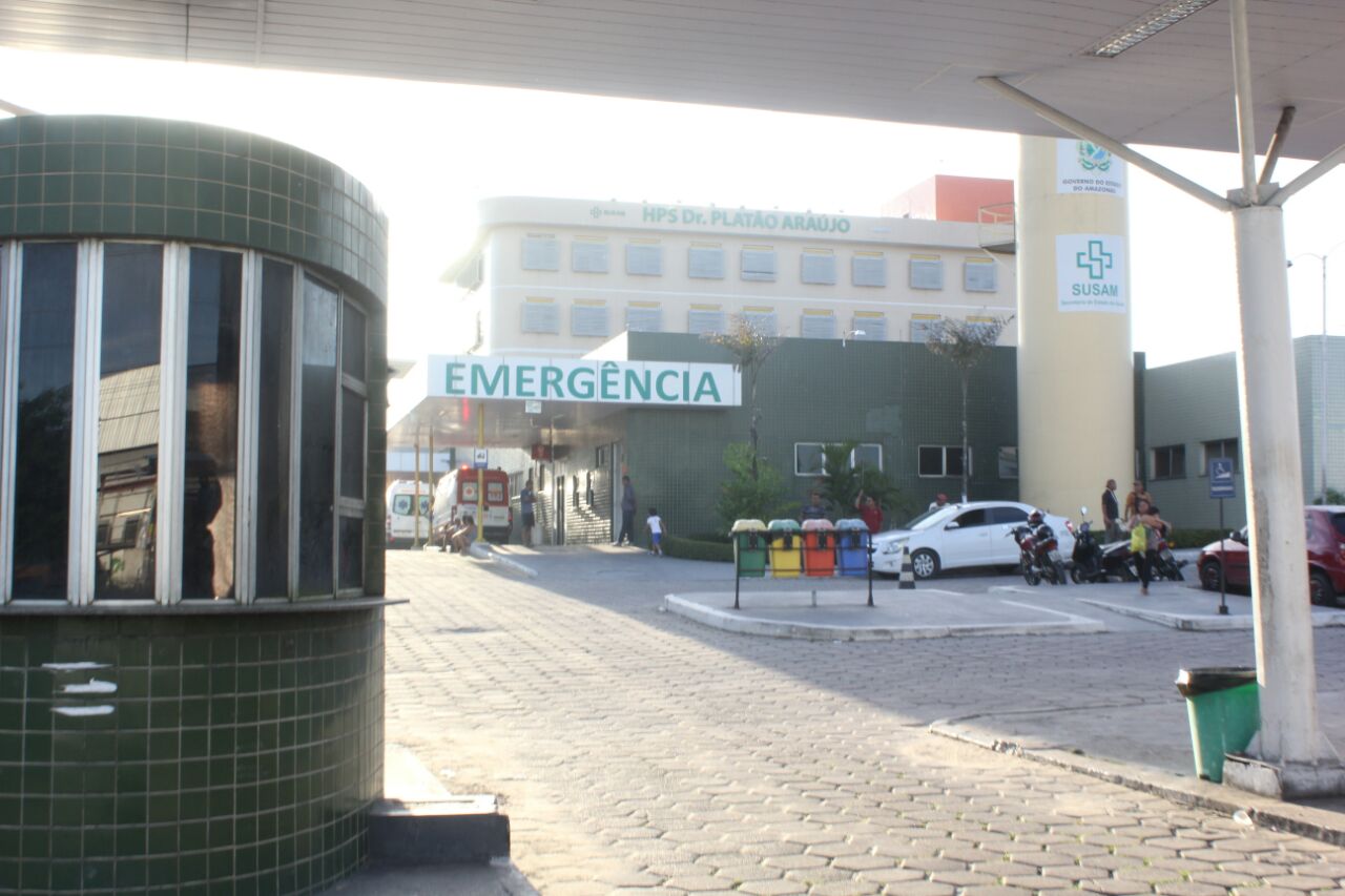 Adolescente é baleada após reagir a assalto em Manaus