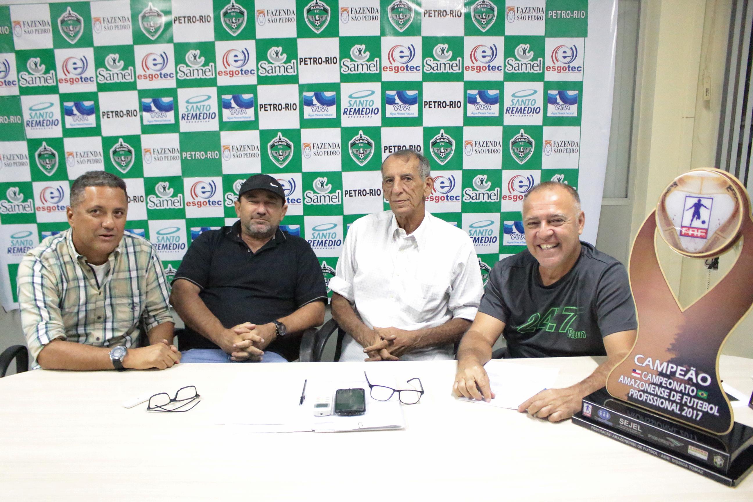 Aderbal Lana se despede de Manaus FC