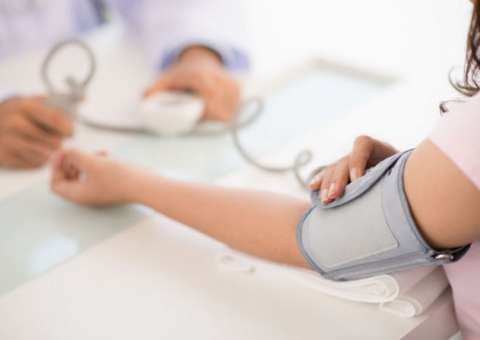 Dicas saudáveis para reduzir a hipertensão   