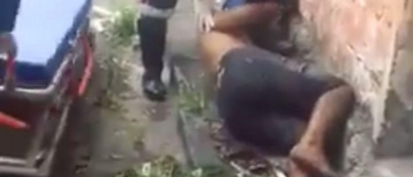 Suspeito de assaltar idosa tem mão decepada por populares