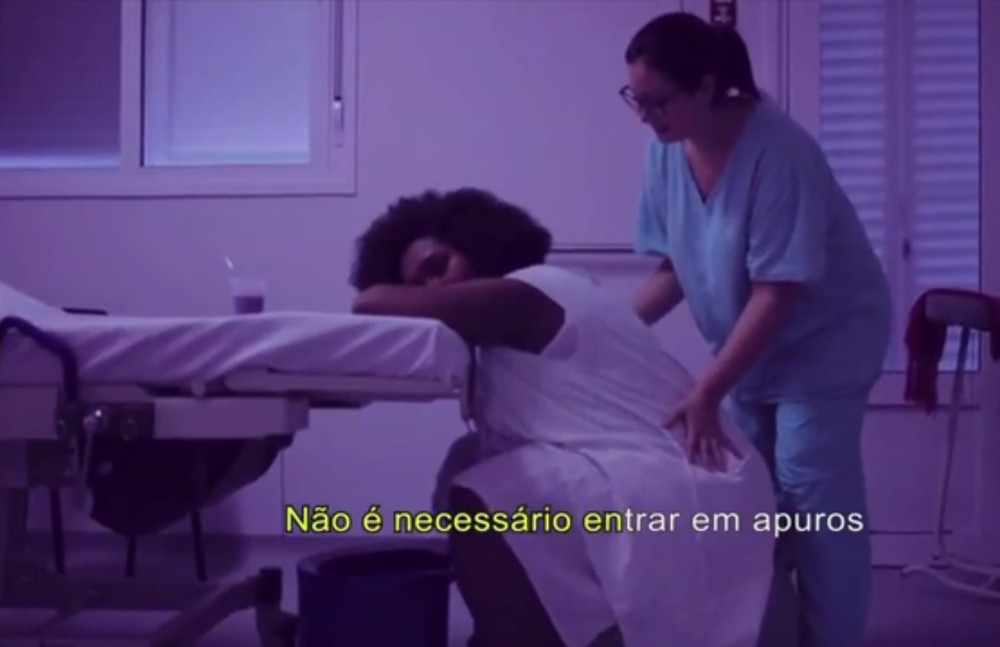 Enfermeiras cantam e dançam 'Despacito' em vídeo sobre parto humanizado