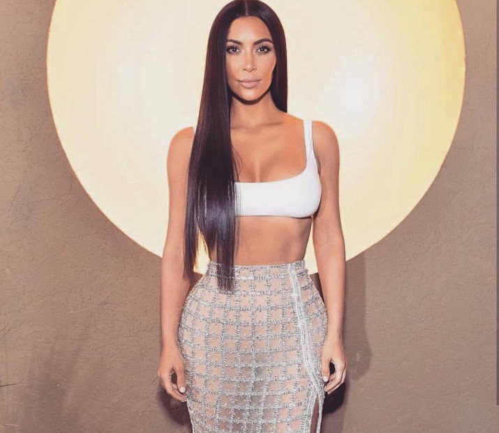 Kim Kardashian e Kanye West esperam terceiro filho com barriga de aluguel