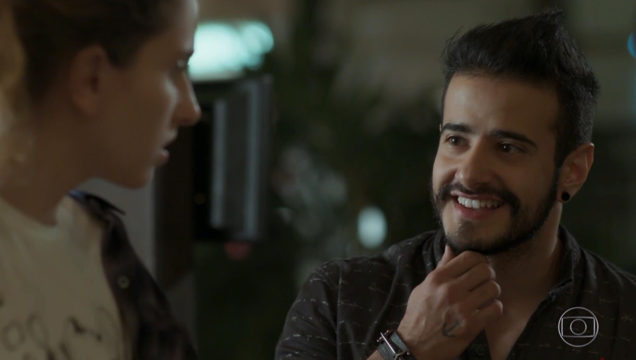  Ator transgênero estreia em A Força do Querer e bomba na internet