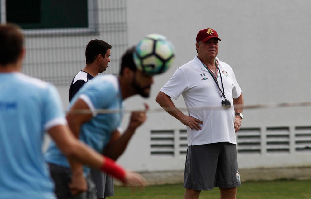  Morre filho de Abel Braga, técnico do Fluminense    