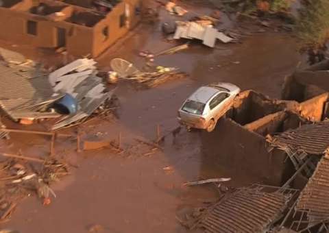 Justiça suspende ação criminal contra 22 réus pelo desastre da Samarco em Mariana 