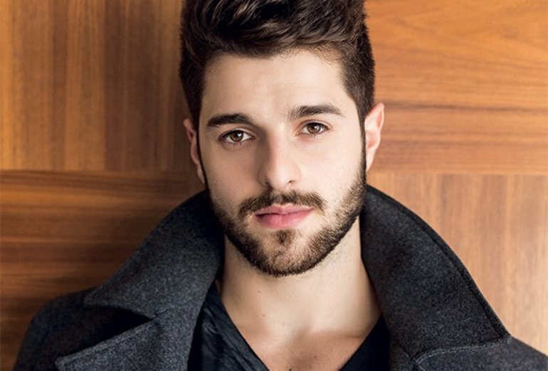 Palco do DJ Alok desaba durante show e pelo menos 20 pessoas ficam feridas