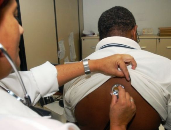 Atendimento médico gratuito em Galerias Populares de Manaus começa nesta terça