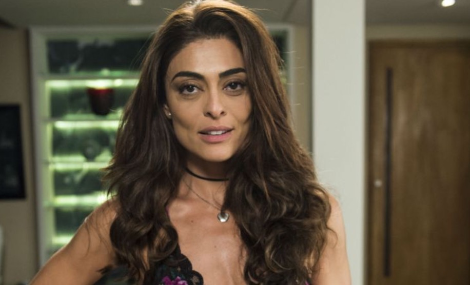 Juliana Paes surge de visual poderoso em nova fase de Bibi como comandante do tráfico