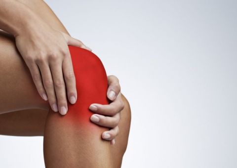 Chá tem efeito curativo contra artrite, artrose e dores nas articulações 