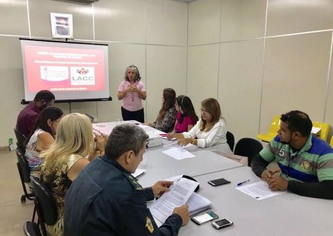 Estratégias de ação são organizadas para o Outubro Rosa em Manaus 