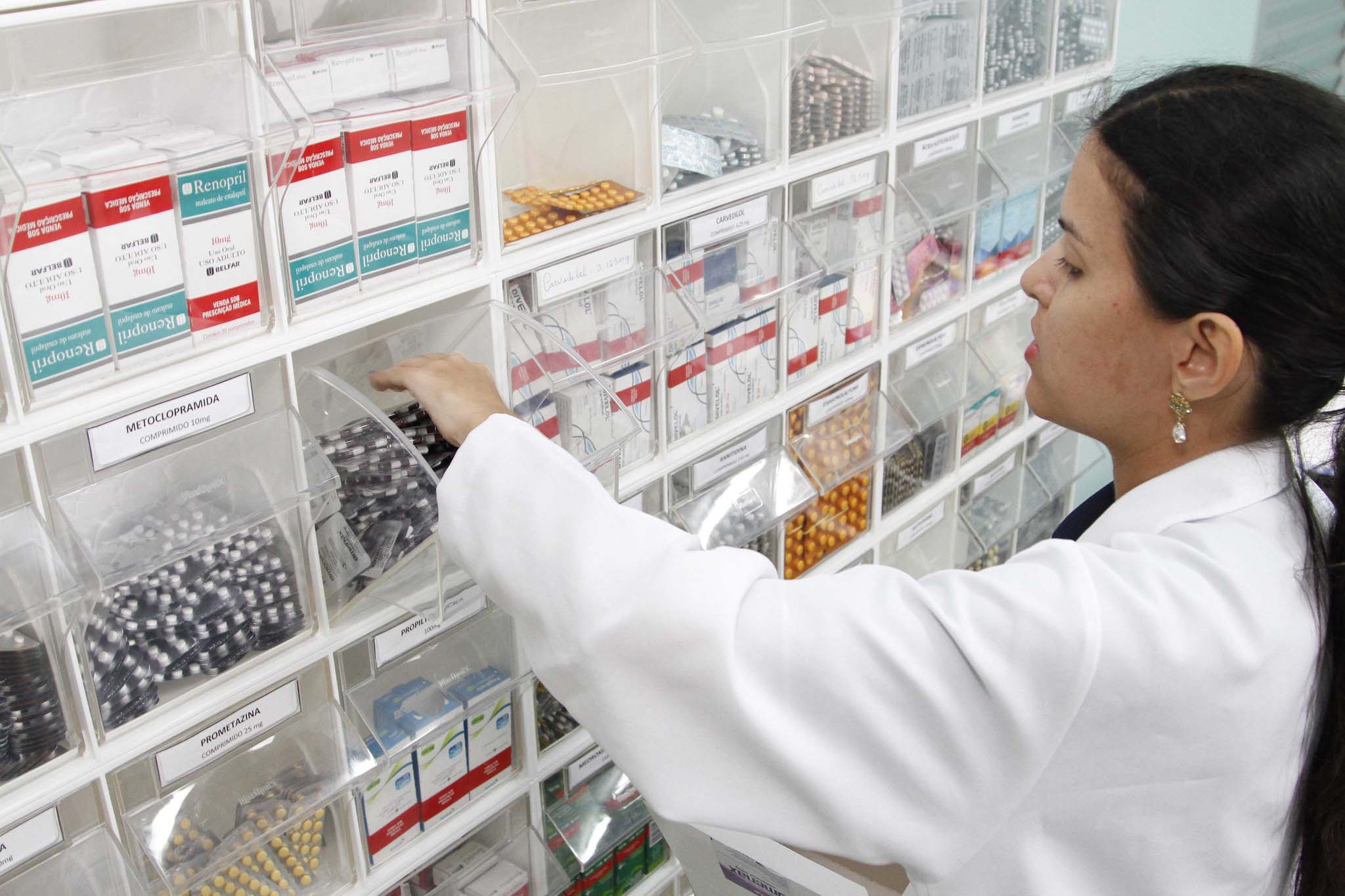 Semsa orienta usuários sobre retirada de medicamentos em unidades de saúde de Manaus